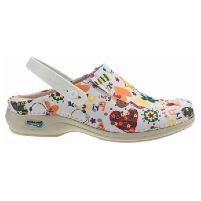 socas-perfuradas-c-elastico-presilha-wash-go-berlim_junior1.jpg