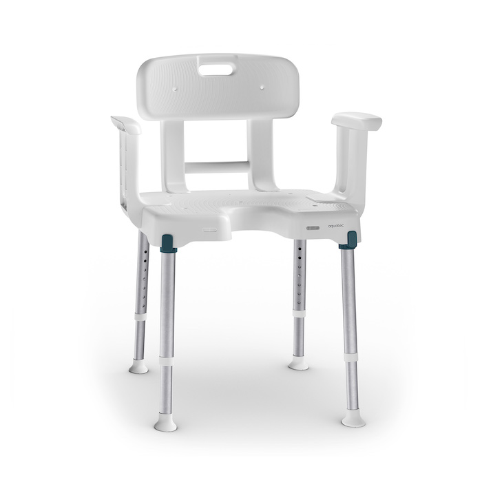A cadeiras de banho Aquatec Pure Isla foi concebida para proporcionar uma solução de assento segura e digna para os cuidados de higiene pessoal.